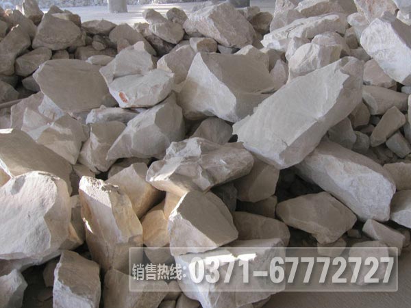 石灰?guī)r加工破碎生產(chǎn)線選用什么設(shè)備