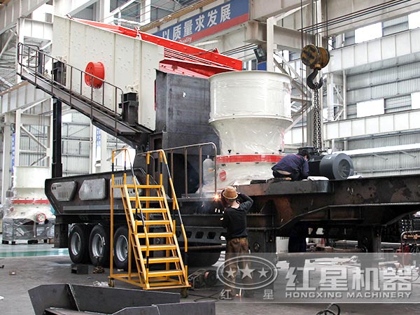 什么樣的碎石機(jī)讓千萬客戶如此著迷？移動碎石機(jī)廠家為您揭秘